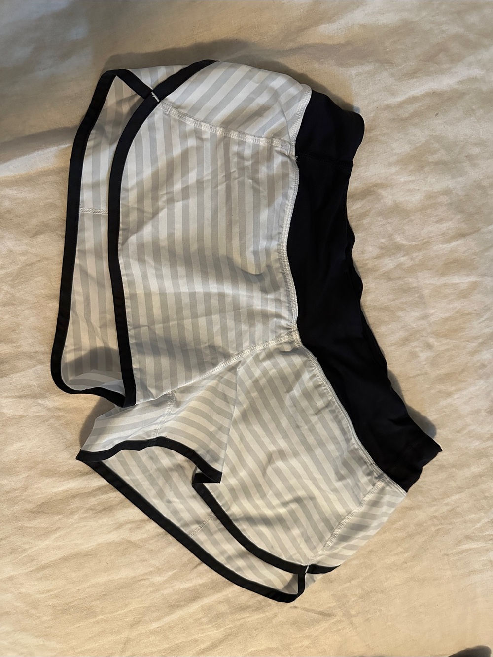 Lululemon Run Speed Shorts Striped Running Shorts Size 6